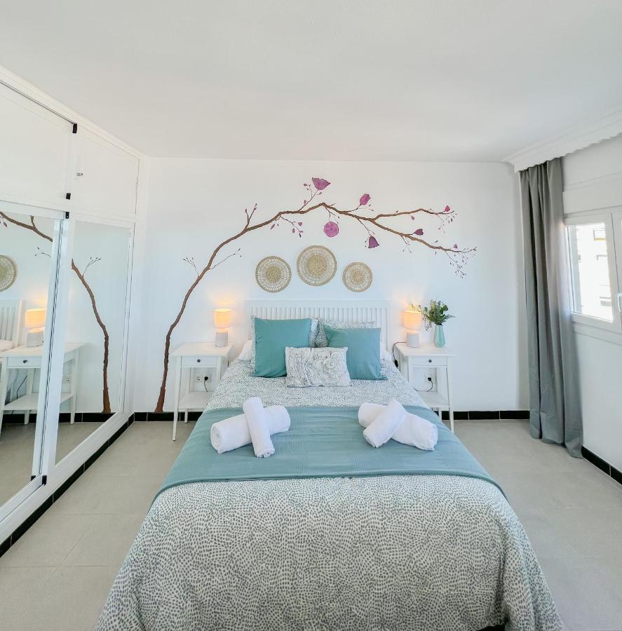 Beautiful Sea Views Apartment Pool & Beach Торремолінос Екстер'єр фото